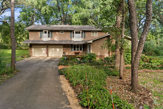 2N962 Grand Monde Drive, Elburn, IL 60119