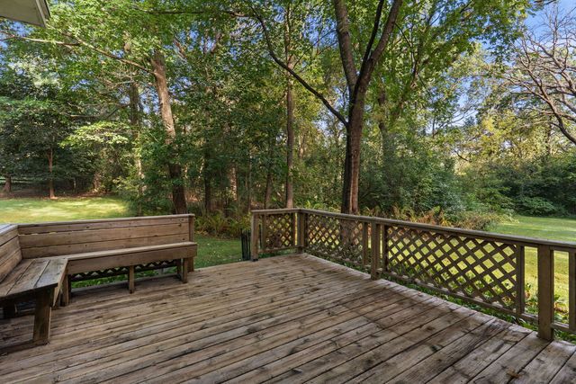 2N962 Grand Monde Drive, Elburn, IL 60119