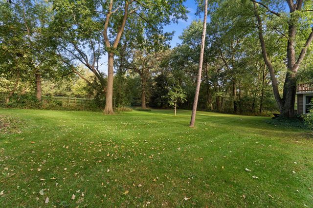 2N962 Grand Monde Drive, Elburn, IL 60119