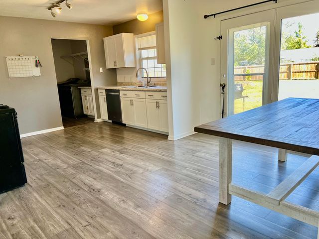 238 S DENTON ST, Centralia, MO 65240