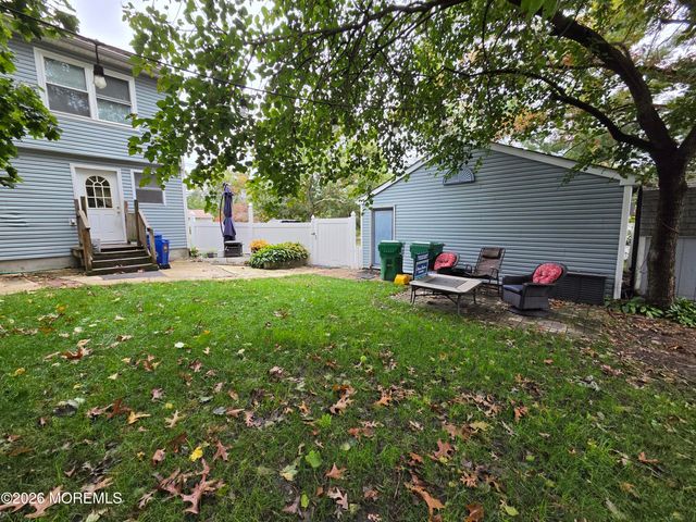 15 Western Drive, Howell, NJ 07731