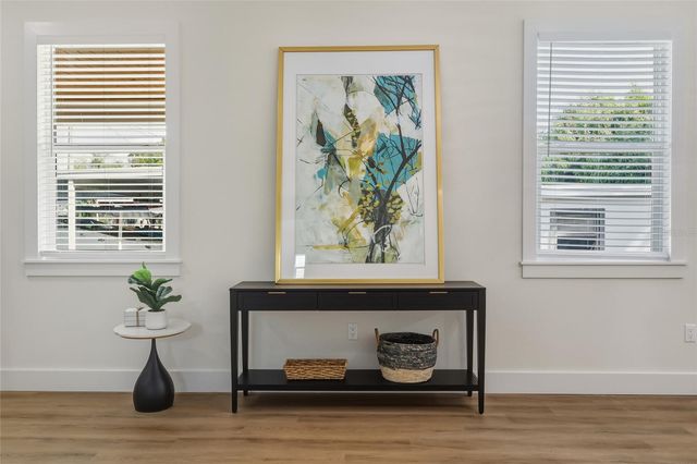 1515 E KNOLLWOOD STREET, Tampa, FL 33610