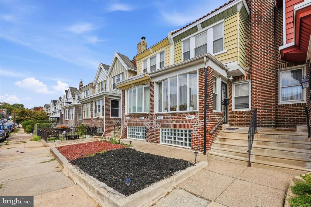 2023 N WANAMAKER ST, PHILADELPHIA, PA 19131 — exterior