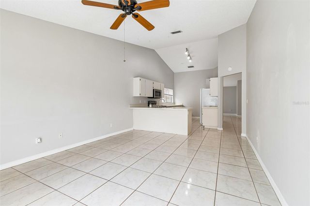 10105 SEA SPRAY PLACE, Tampa, FL 33624