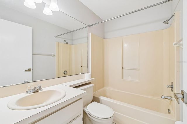 10105 SEA SPRAY PLACE, Tampa, FL 33624