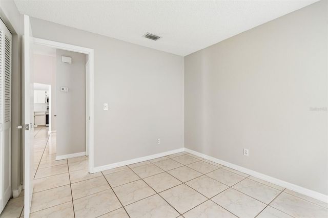 10105 SEA SPRAY PLACE, Tampa, FL 33624