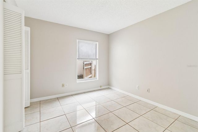 10105 SEA SPRAY PLACE, Tampa, FL 33624