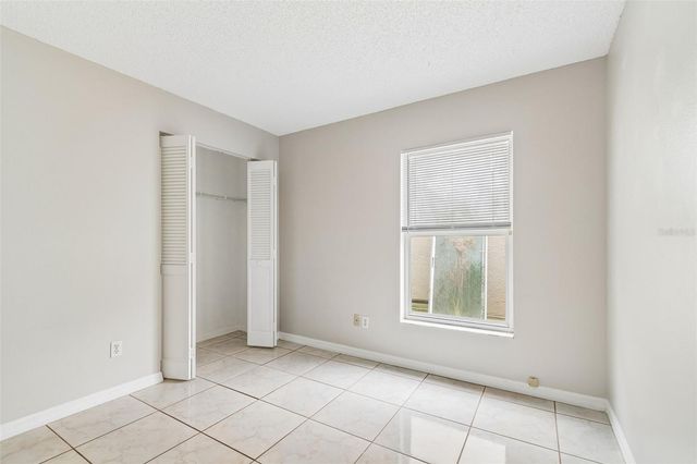 10105 SEA SPRAY PLACE, Tampa, FL 33624