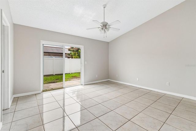 10105 SEA SPRAY PLACE, Tampa, FL 33624