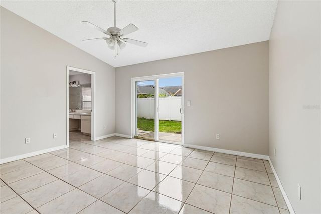 10105 SEA SPRAY PLACE, Tampa, FL 33624