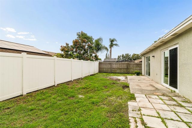 10105 SEA SPRAY PLACE, Tampa, FL 33624