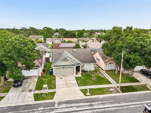 10105 SEA SPRAY PLACE, Tampa, FL 33624