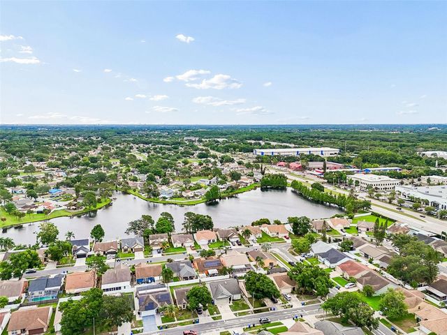10105 SEA SPRAY PLACE, Tampa, FL 33624