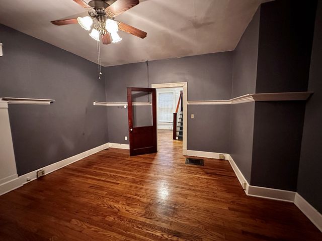 1015 Madison St, Clarksville, TN 37040