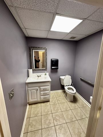 1015 Madison St, Clarksville, TN 37040