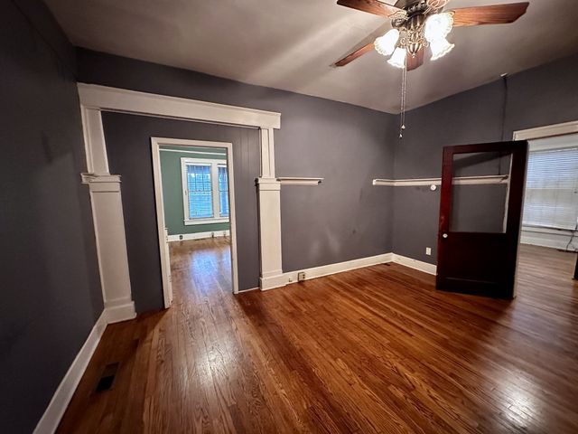 1015 Madison St, Clarksville, TN 37040