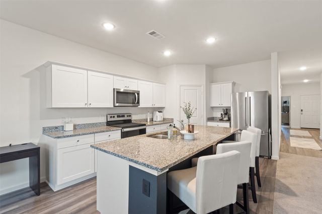 1645 Shadow Hawk Drive, Fort Worth, TX 76052