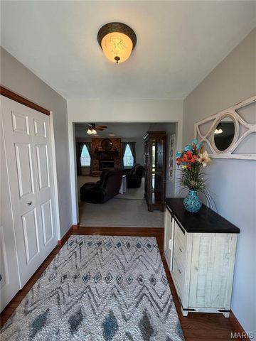 967 Dunberry Drive, Shiloh, IL 62269