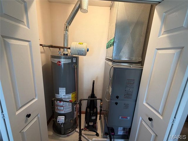 967 Dunberry Drive, Shiloh, IL 62269