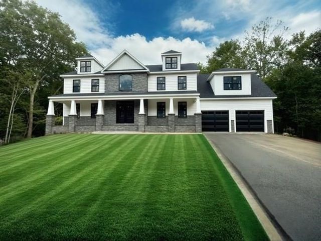 20 Nature Vw Dr, Wrentham, MA 02093