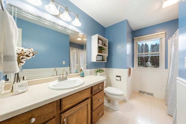 507 E SYLVAN AVENUE, Appleton, WI 54915