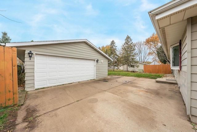 507 E SYLVAN AVENUE, Appleton, WI 54915
