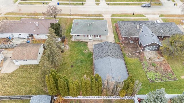 507 E SYLVAN AVENUE, Appleton, WI 54915