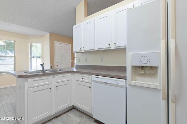 84 Brunswick Lane, Palm Coast, FL 32137