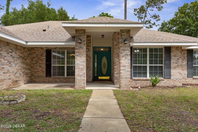 84 Brunswick Lane, Palm Coast, FL 32137