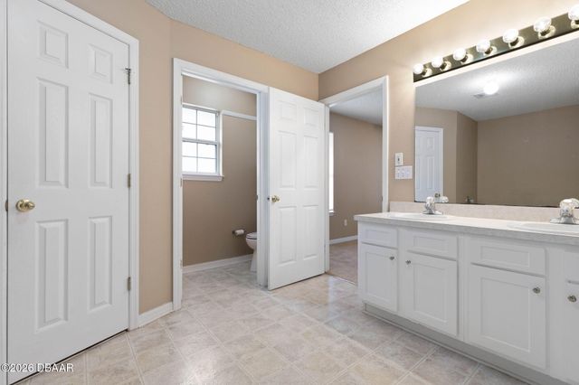84 Brunswick Lane, Palm Coast, FL 32137