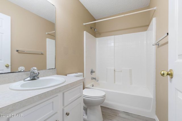 84 Brunswick Lane, Palm Coast, FL 32137