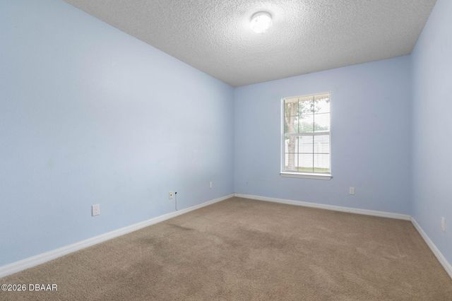 84 Brunswick Lane, Palm Coast, FL 32137