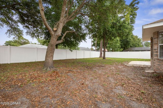 84 Brunswick Lane, Palm Coast, FL 32137