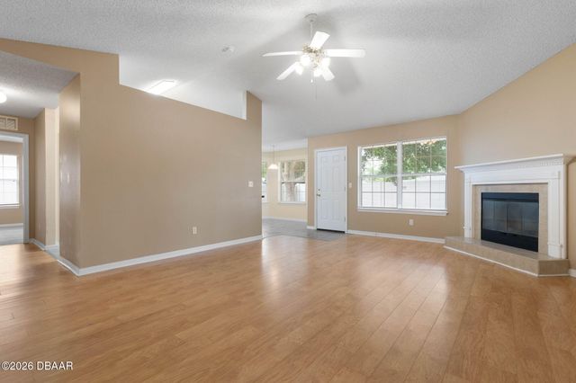 84 Brunswick Lane, Palm Coast, FL 32137