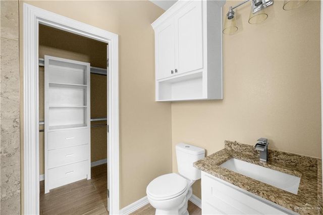 1019 W Garfield Avenue, Alton, TX 78573