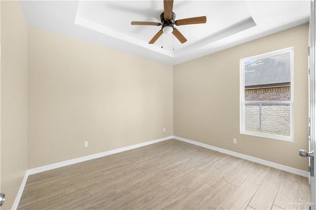 1019 W Garfield Avenue, Alton, TX 78573