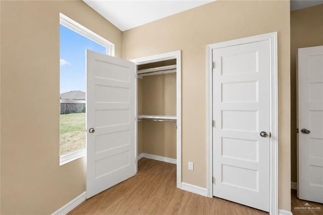 1019 W Garfield Avenue, Alton, TX 78573