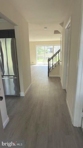 224 CROWN PRINCE DR, Marlton, NJ 08053