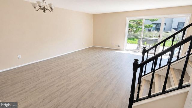 224 CROWN PRINCE DR, Marlton, NJ 08053