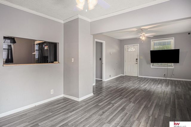 2816 Monroe Street, Omaha, NE 68107