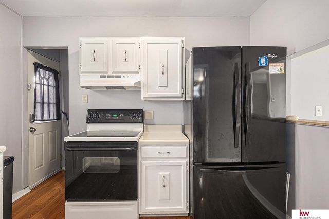 2816 Monroe Street, Omaha, NE 68107