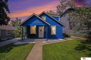 2816 Monroe Street, Omaha, NE 68107