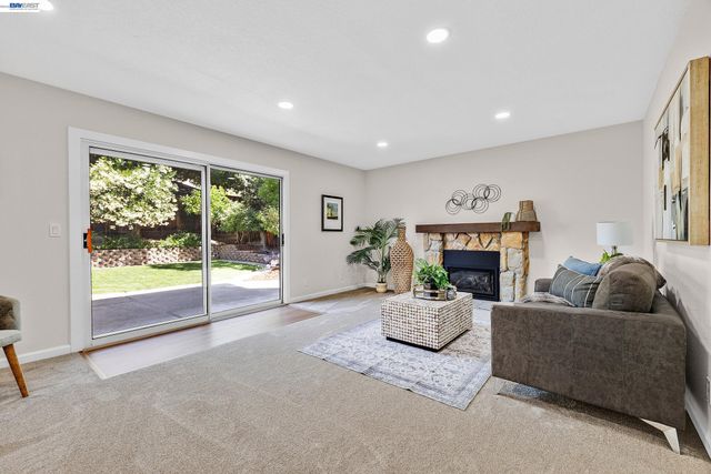 250 Melendez Avenue, Fremont, CA 94539