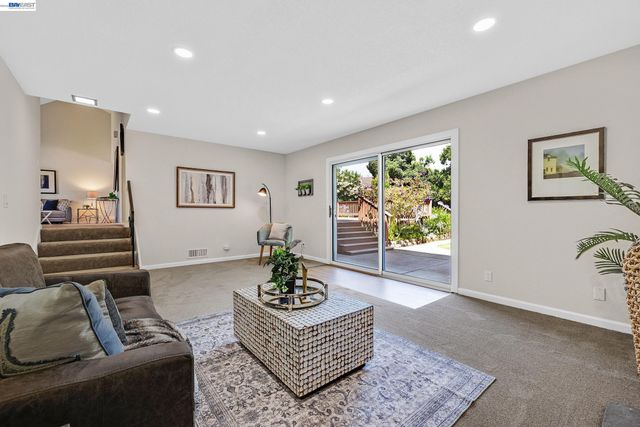 250 Melendez Avenue, Fremont, CA 94539