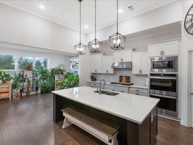 14554 KENNER PLACE DR, Olive Branch, MS 38654