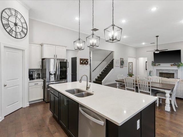 14554 KENNER PLACE DR, Olive Branch, MS 38654