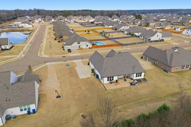 14554 KENNER PLACE DR, Olive Branch, MS 38654