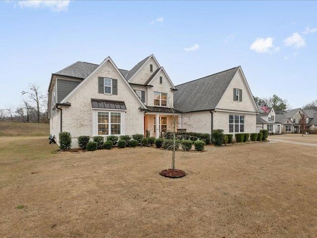 14554 KENNER PLACE DR, Olive Branch, MS 38654