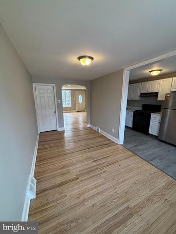 409 CHERRY ST, Clifton Heights, PA 19018