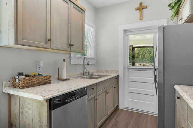 13281 SE 122ND PLACE, Ocklawaha, FL 32179